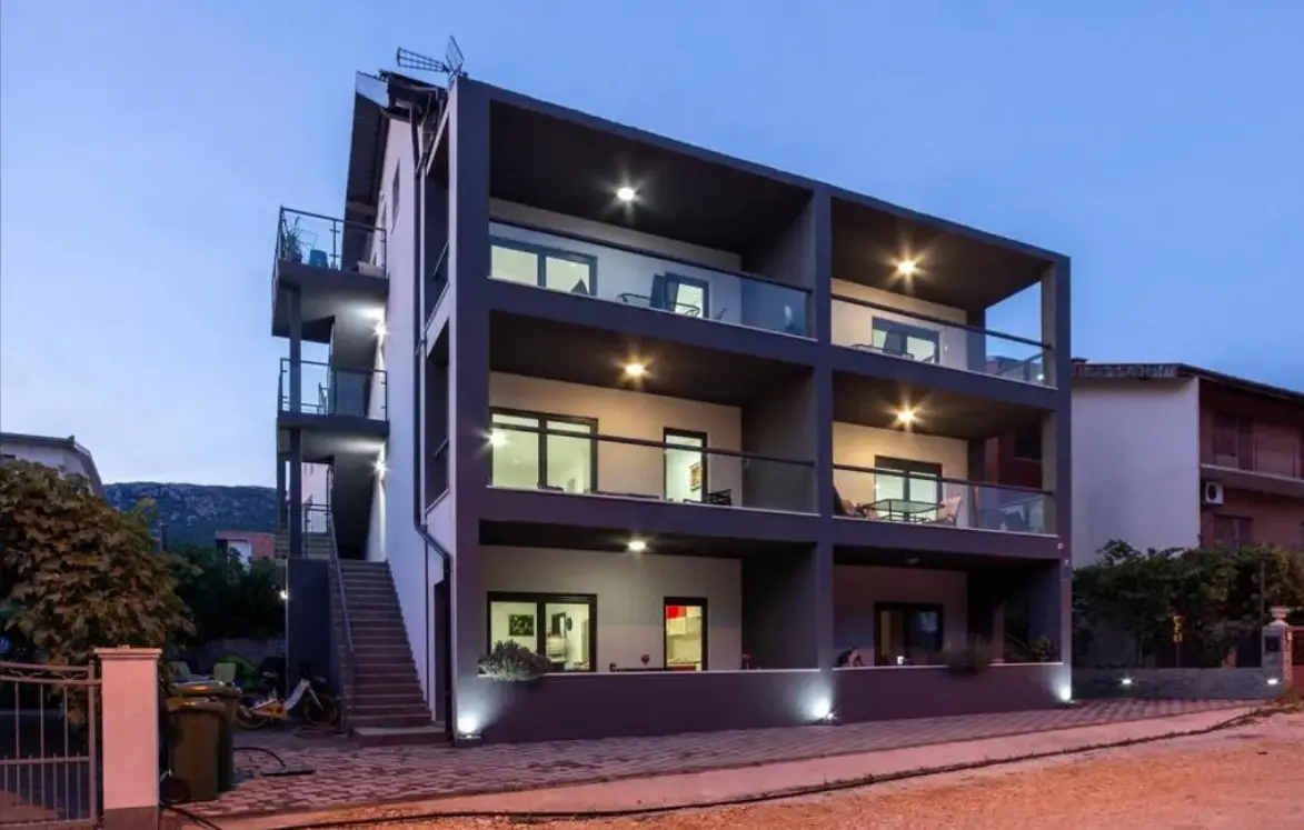 Listing Ad Image